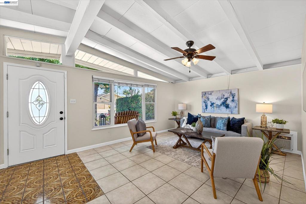 471 Bernal Ave