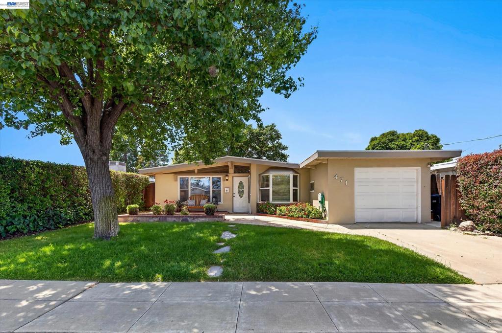 471 Bernal Ave Ave