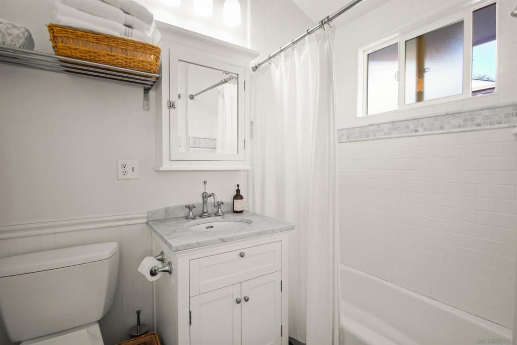 Coronado Village - Residential Lease