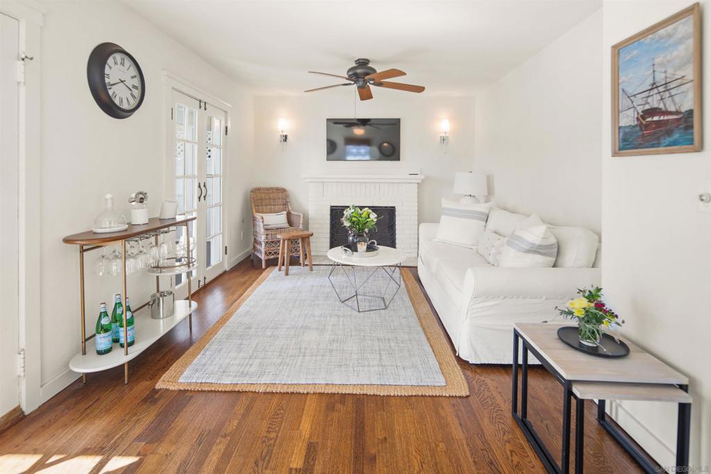 Coronado Village - Residential Lease