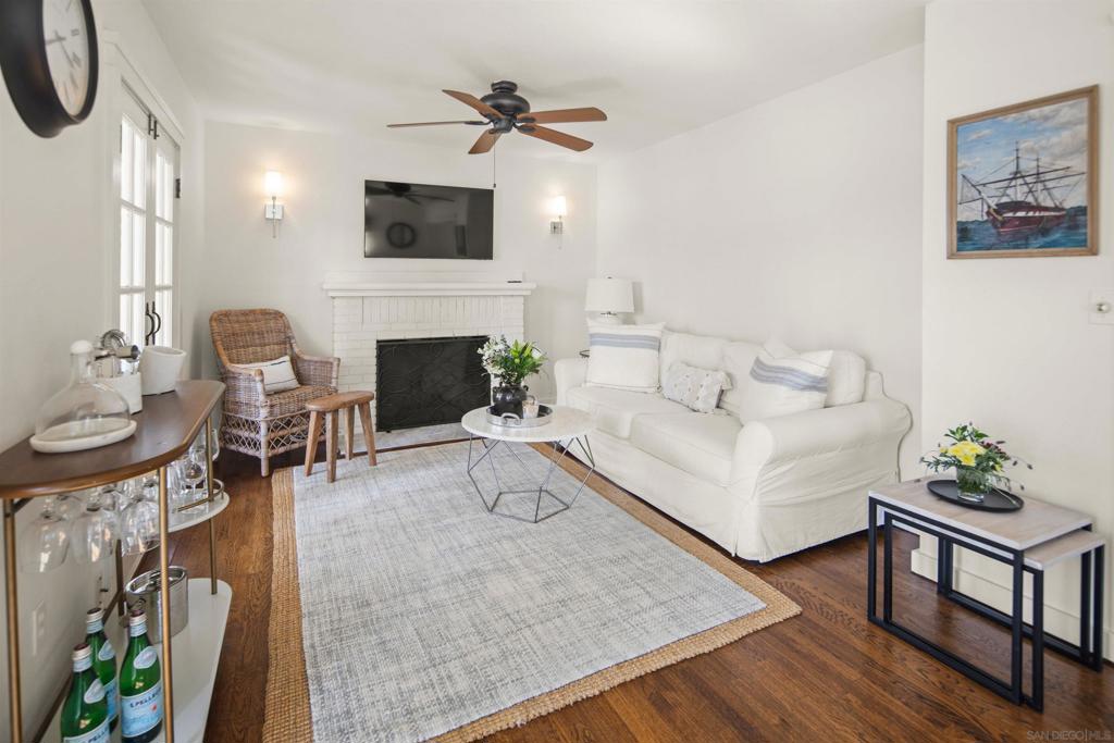 Coronado Village - Residential Lease