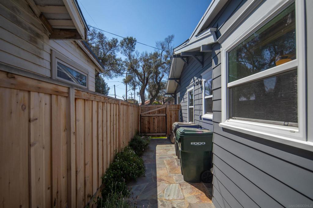 Coronado Village - Residential Lease