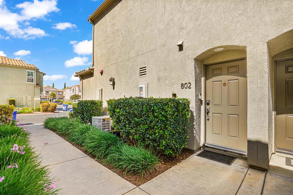802 Azalea Ave