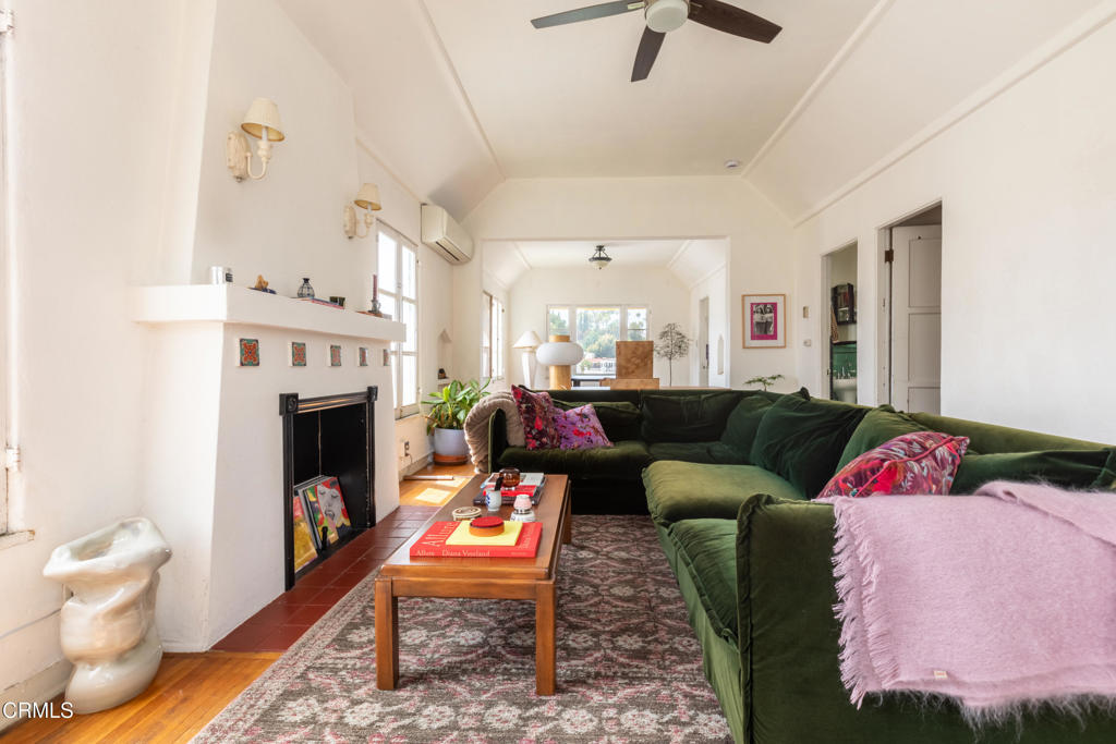 3309 Hamilton Way
