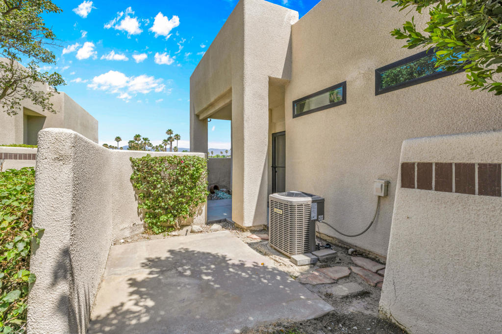 Desert Princess - Residential