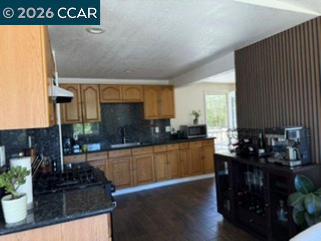 1811 Espanola Dr