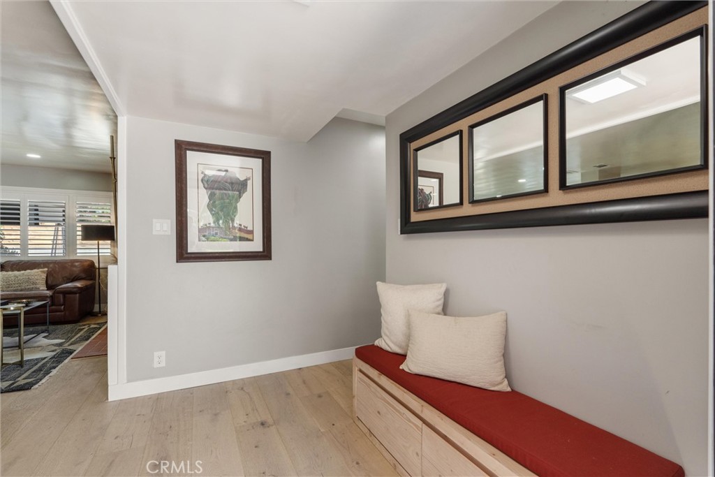 1611 N Greenbrier Road