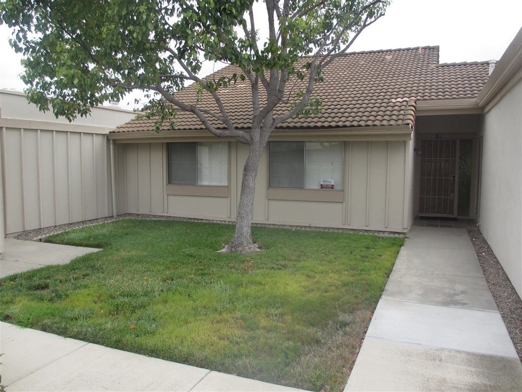 This light and bright condo has no steps, no one above you and no one below you! Newer A/C, heater and water heater. Convenient carport with a storage closet. Park-like setting with sliding door to back area from the living room w/fireplace. Enjoy 55+ living with access to the Oak North Community Center. Ideally located near golf courses & the Rancho Bernardo Winery. This home is a canvas waiting for your personal touch or an investor's delight. Neighborhoods: Oaks North Complex Features: ,,,,,,, Equipment: Dryer, Washer Other Fees: 360 Sewer: Sewer Connected Topography: GSL Bed 2 Dimension: 12x11 Dining Room Dimen: 12x10 Family Room Dim: 0 Kitchen Dim: 14x10 Living Room Dim: 20x14 Master Bedroom Dim: 16x11