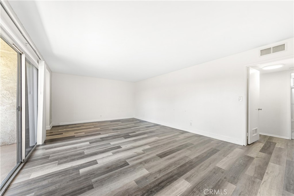 15214 S Raymond Avenue 111