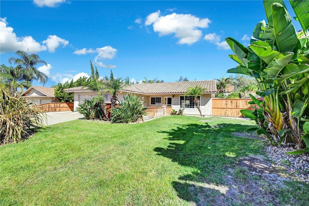 2082 Valley Lake Drive
