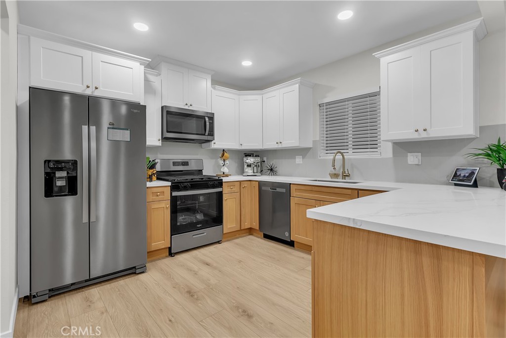 Los Cerritos (LC) - Residential