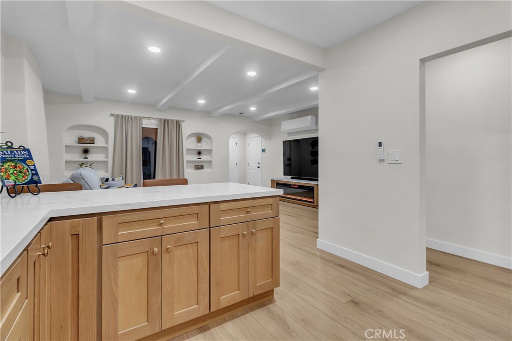 Los Cerritos (LC) - Residential