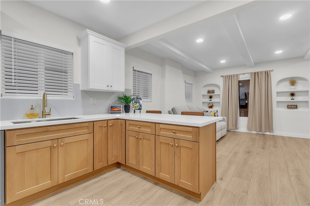 Los Cerritos (LC) - Residential