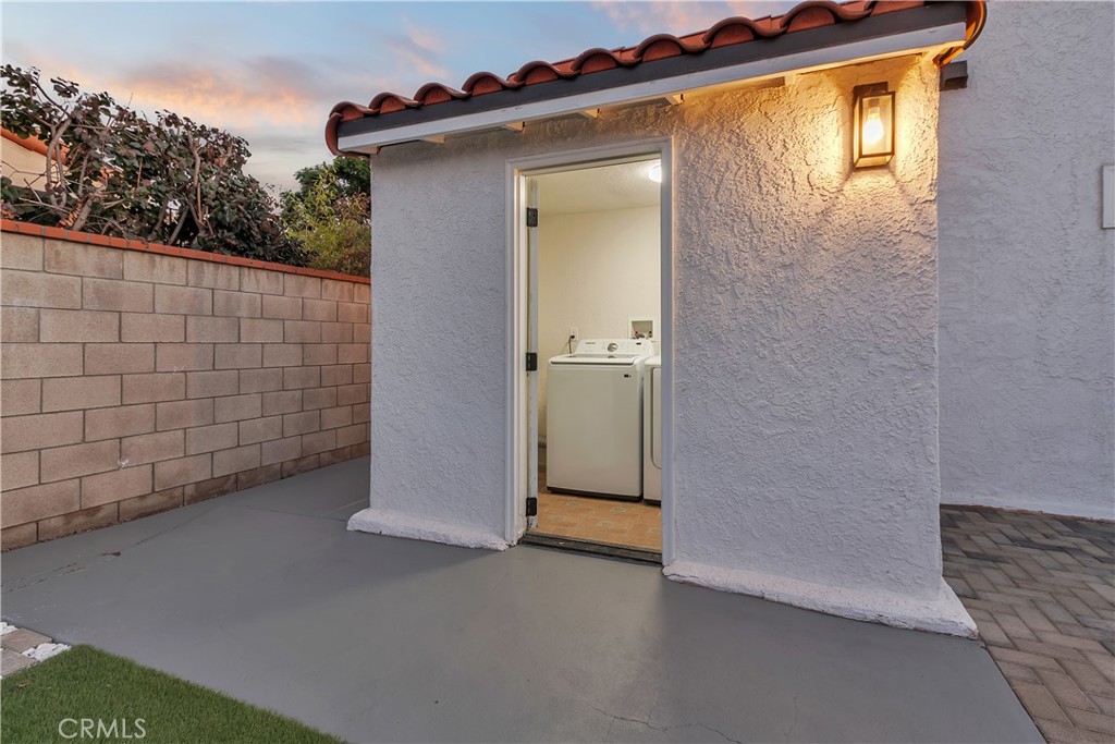 Los Cerritos (LC) - Residential