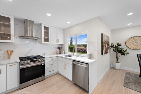 27751 Via Lorca Mission Viejo CA 92692