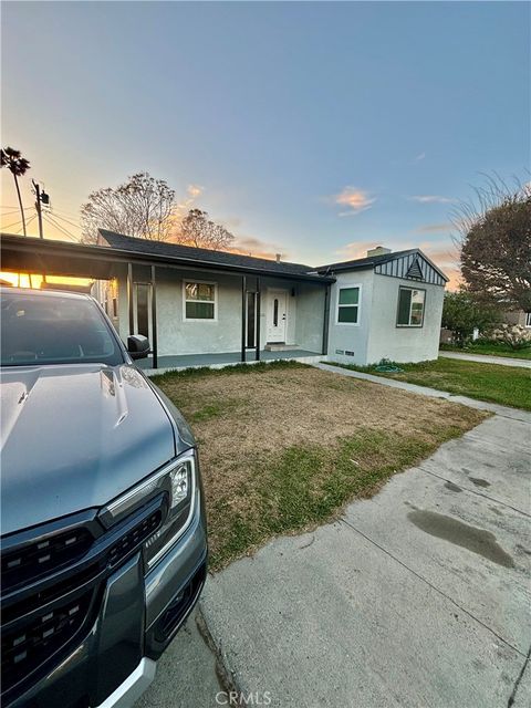 1503 N Chester Compton CA 90221