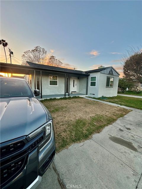 1503 N Chester Compton CA 90221