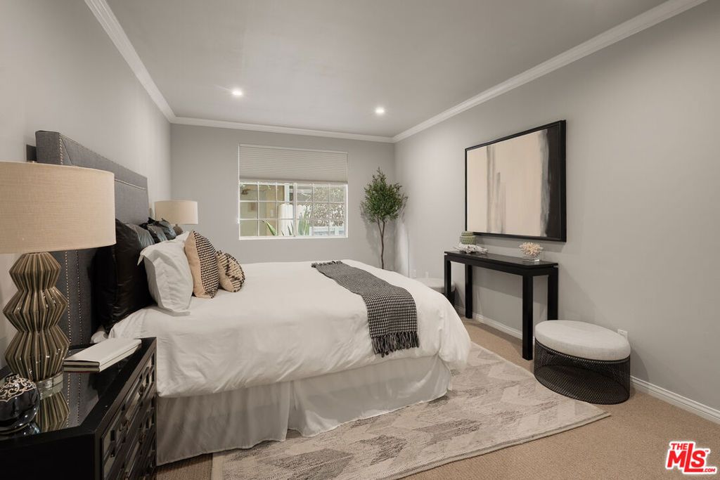 Photo of 11667 Gorham Avenue #206, Los Angeles, CA 90049 (MLS # 25619189)