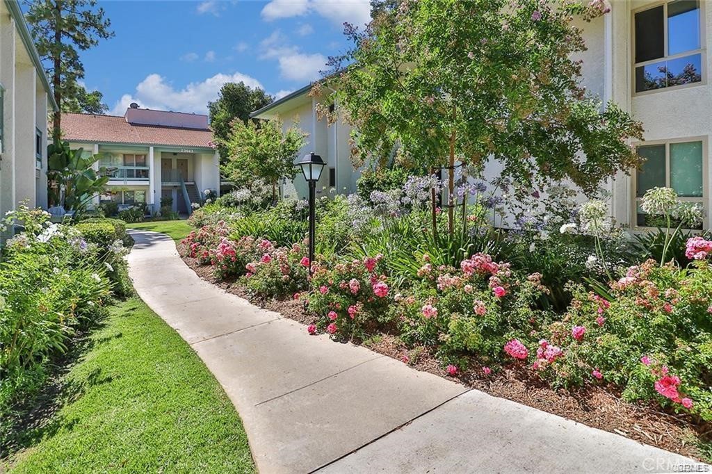 4648 Park Granada 170