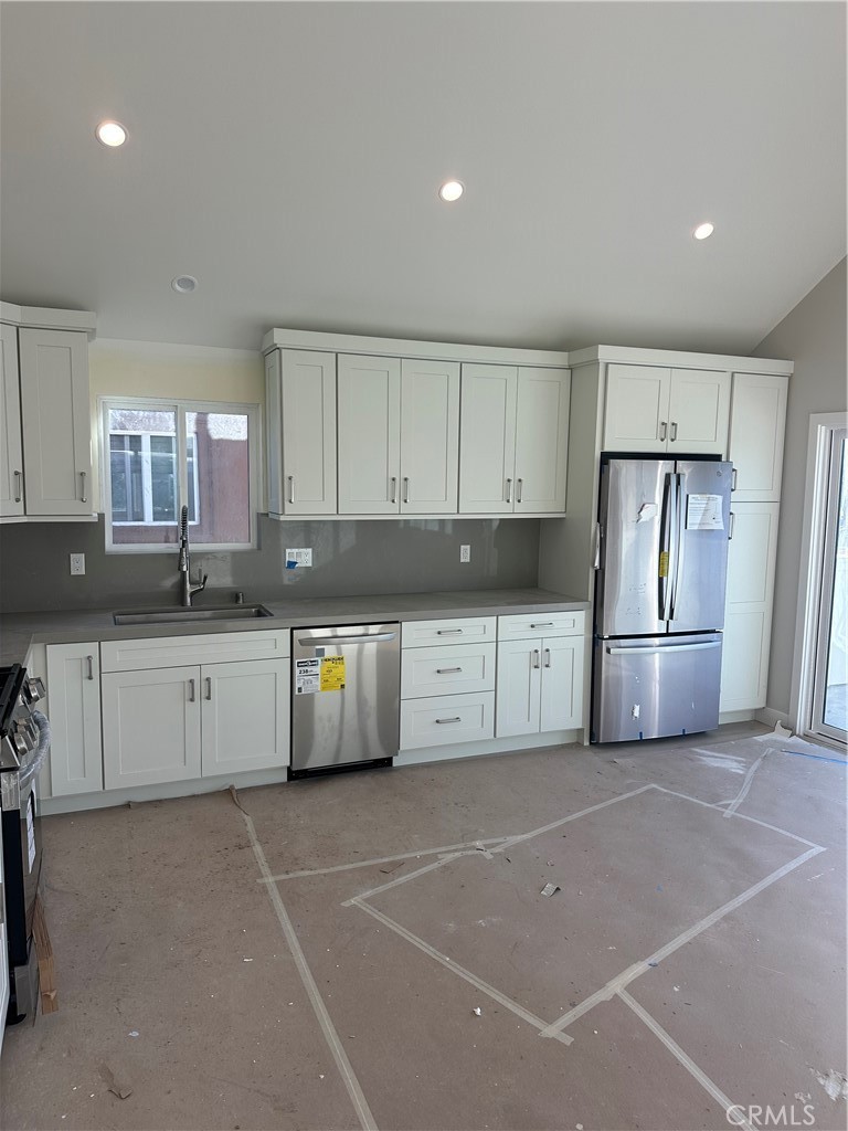 Newport Shores (NEWS) - Residential Lease