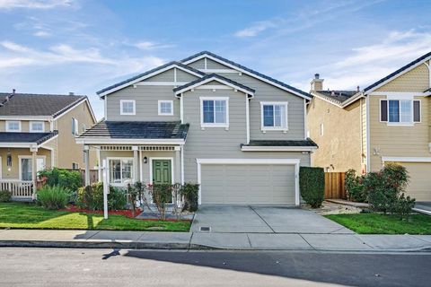 Photo of 19 Kevin Ln Ln, American Canyon, CA 94503 (MLS # 41122327)