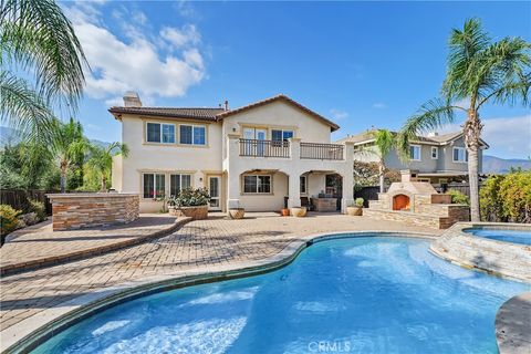 Photo of 25198 Forest Street, Corona, CA 92883 (MLS # SW25172277) Photo of 25198 Forest Street, Corona, CA 92883 (MLS # SW25172277)