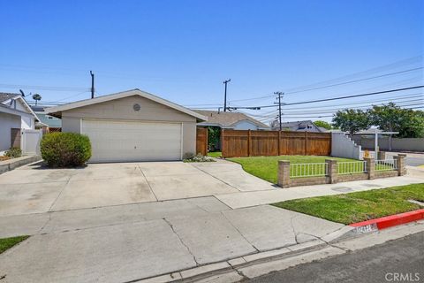 Photo of 12472 Topaz ST, Garden Grove, CA 92845 (MLS # PW26096962)
