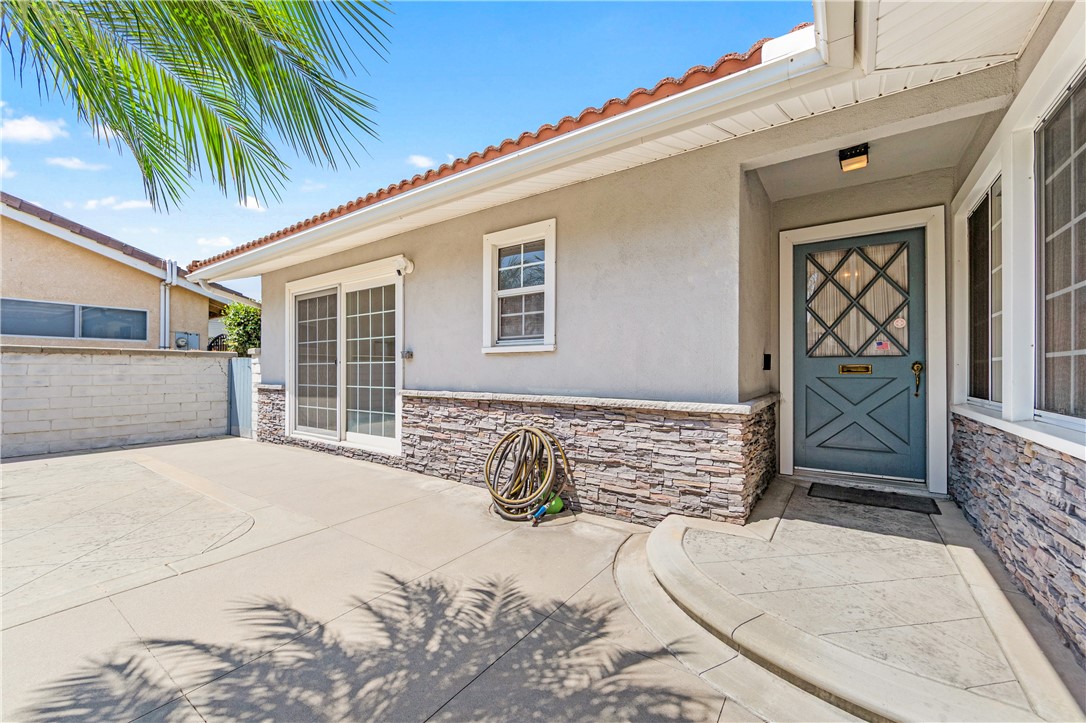16705 Cedar Circle