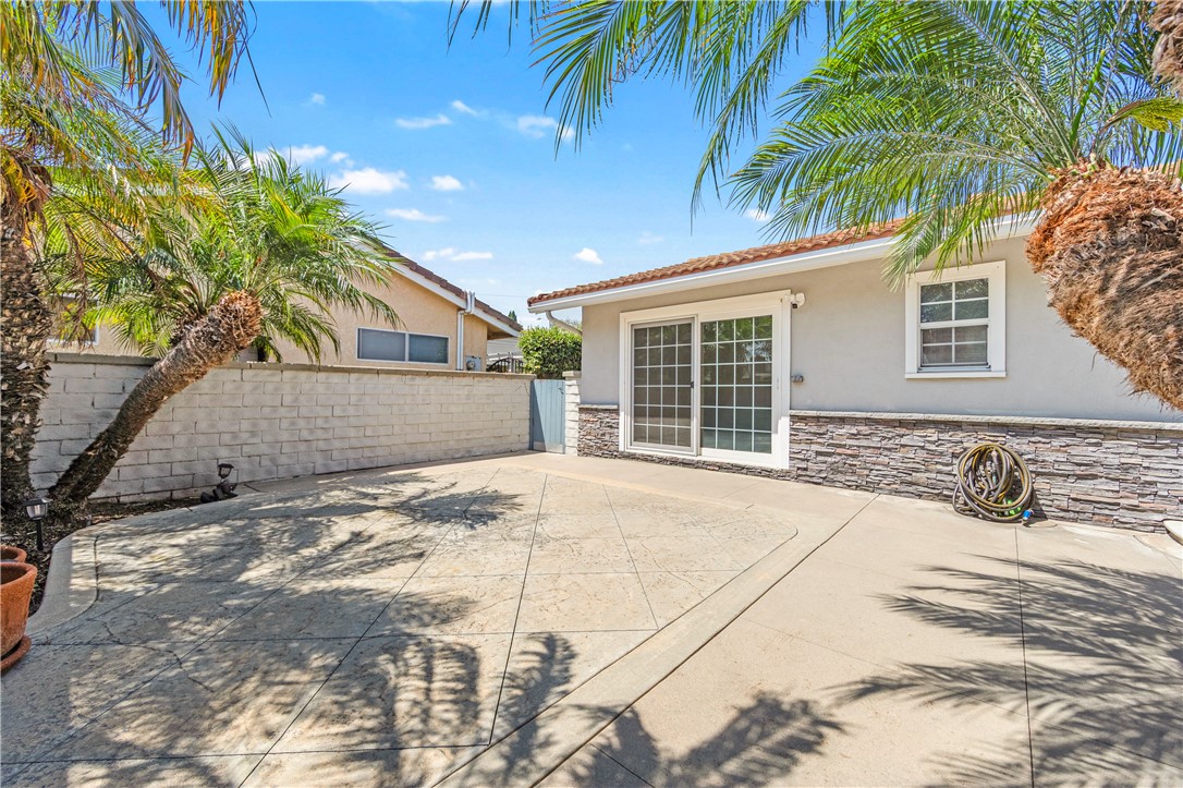 16705 Cedar Circle