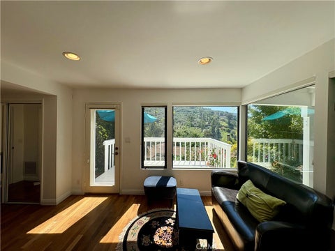 Photo of 1033 Eastman Way Way, Laguna Beach, CA 92651 (MLS # LG26059972)