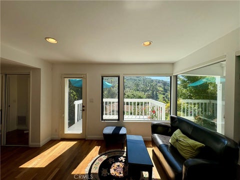 Photo of 1033 Eastman Way Way, Laguna Beach, CA 92651 (MLS # LG26059972)