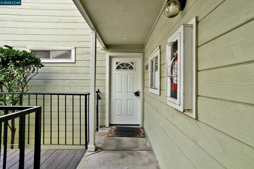 CLOCK TOWER GROV - Residential