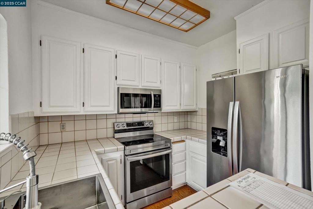 CLOCK TOWER GROV - Residential