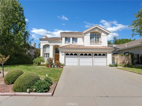 Photo of 3833 Waterford WAY, Calabasas, CA 91302 (MLS # SR26098846)