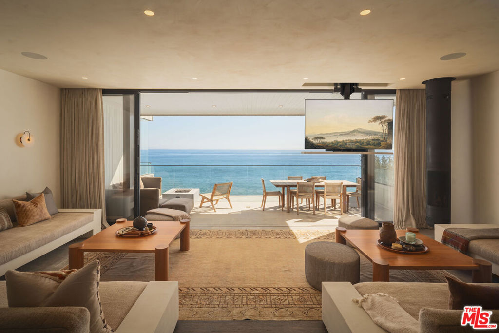 22826 Pacific Coast Highway