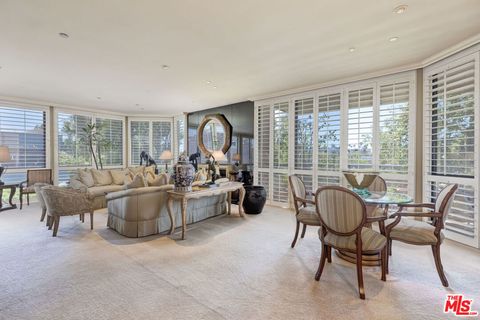 Photo of 300 N Swall Drive #457, Beverly Hills, CA 90211 (MLS # 26825761)