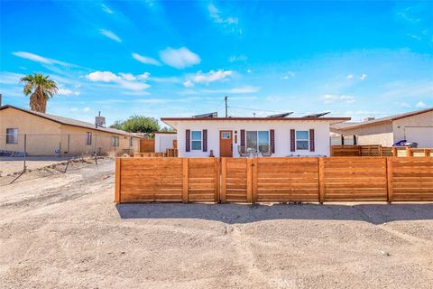 Photo of 6688 Oasis Avenue, 29 Palms, CA 92277 (MLS # OC25214105) Photo of 6688 Oasis Avenue, 29 Palms, CA 92277 (MLS # OC25214105)
