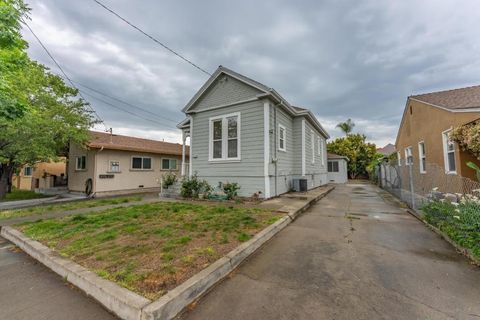 Photo of 1030 Locust Street, San Jose, CA 95110 (MLS # ML82041271)