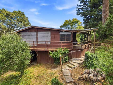 Photo of 422 Loma Prieta Drive, Aptos, CA 95003 (MLS # ML82058404)