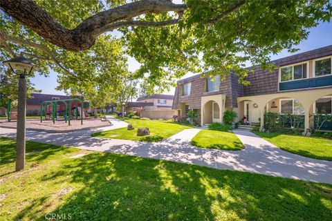 4236 Larwin Cypress CA 90630