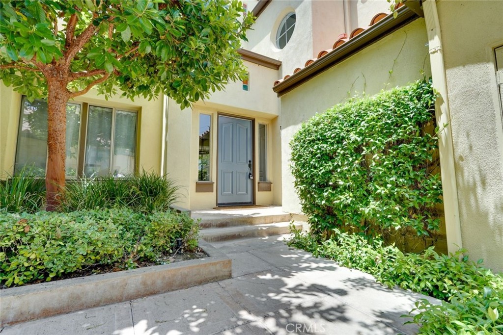 417 Bay Hill Drive