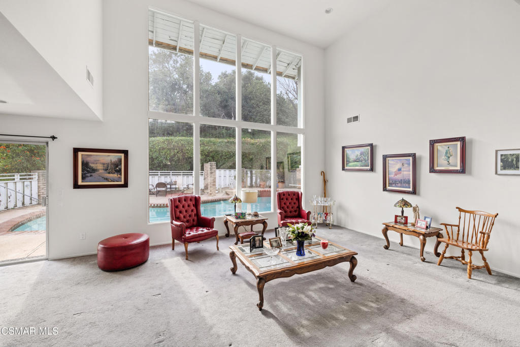 1035 Brookview Avenue