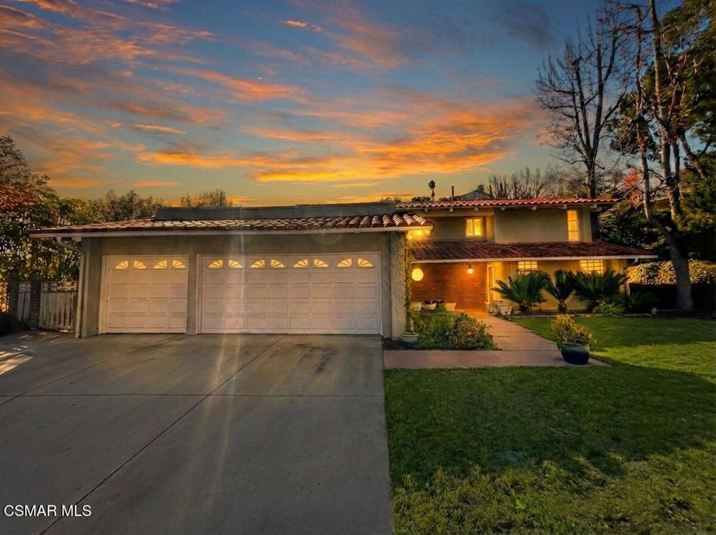 Photo of 1035 Brookview Avenue, Westlake Village, CA 91361 (MLS # 226000230)