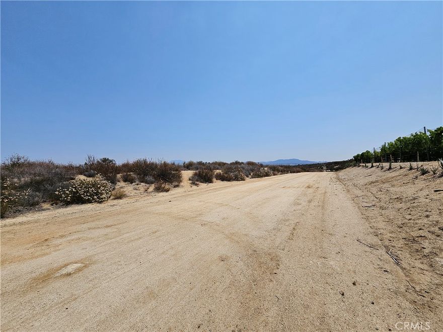 This beautiful 4.87 acre parcel is located just outside of the Glenoak Hills HOA on a well maintained dirt road. With spectacular views and a private winery right across the street you could not ask for a better location to build your custom home.  Come have a look or contact the broker for a private showing.