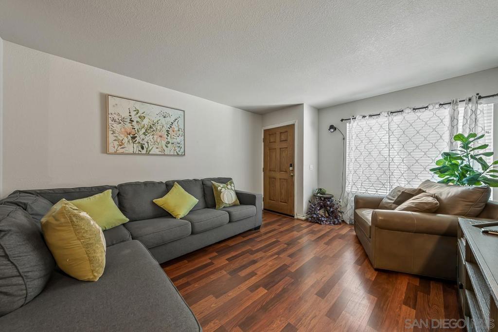 1845 Bayview Heights DR
