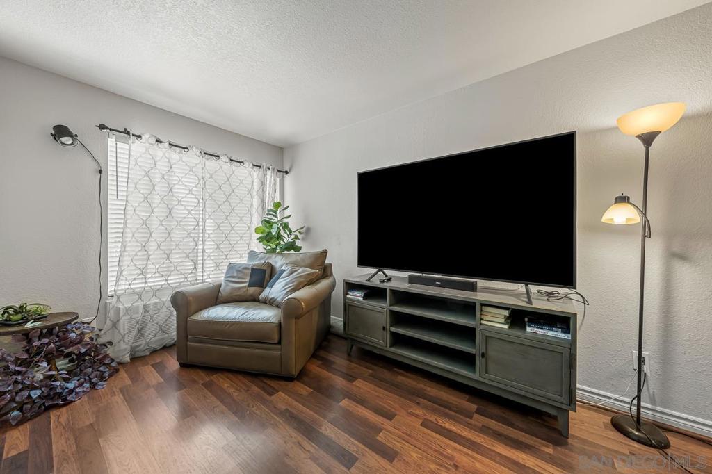 1845 Bayview Heights DR 99, San Diego CA 92105