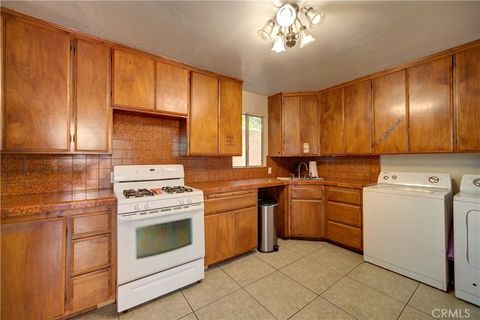 Tiny photo for 171 Buena Vista Avenue Ave, San Luis Obispo, CA 93405 (MLS # PI26062837)