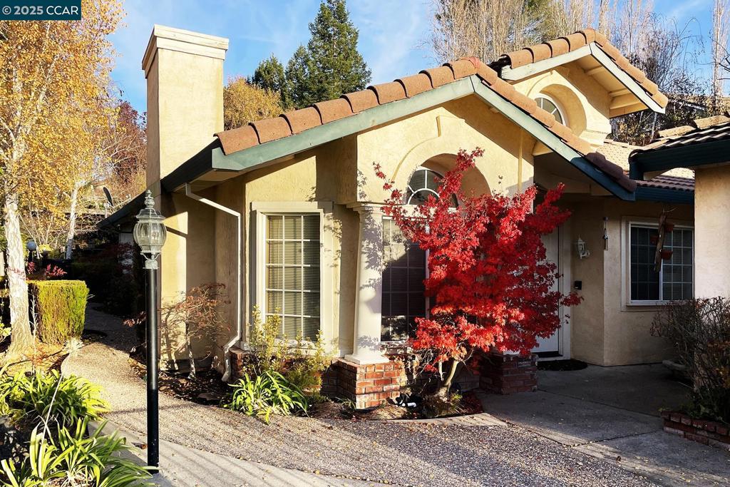 CASTRO HEIGHTS - Residential