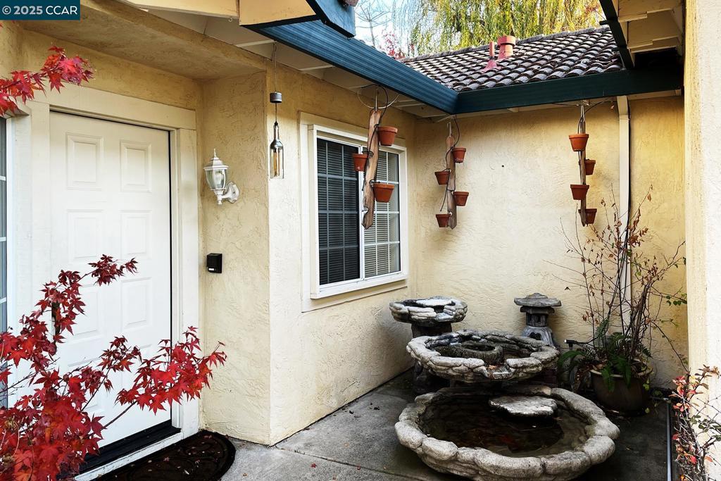 CASTRO HEIGHTS - Residential