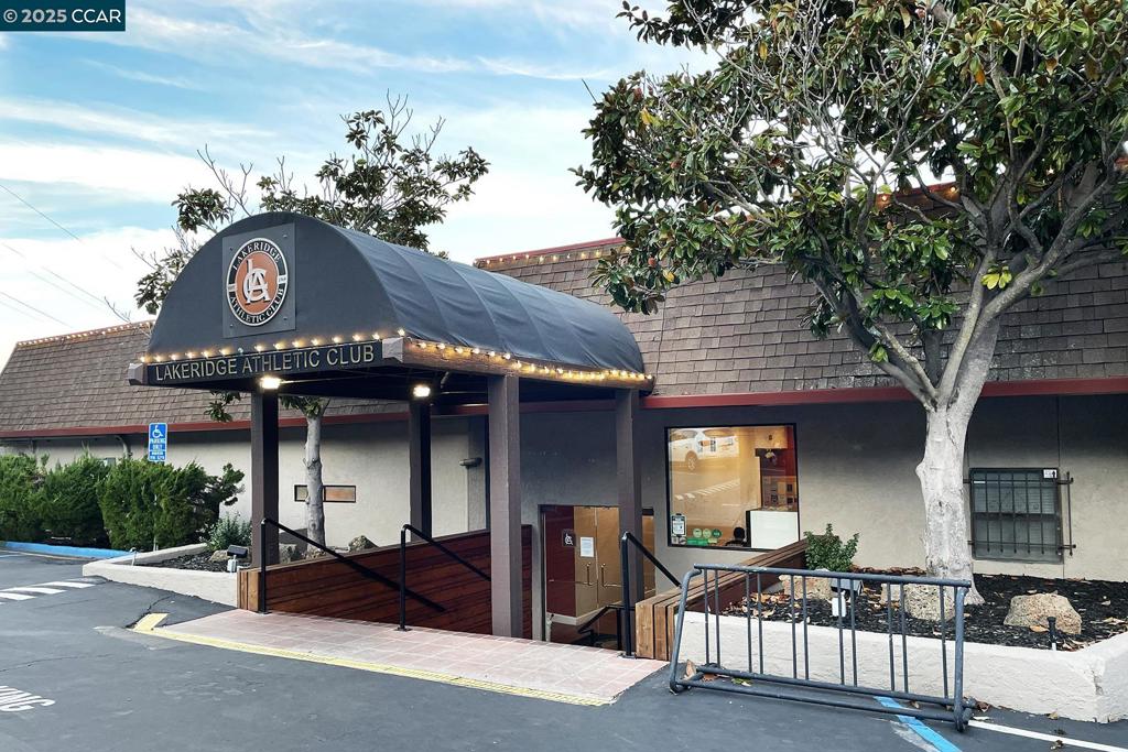 CASTRO HEIGHTS - Residential